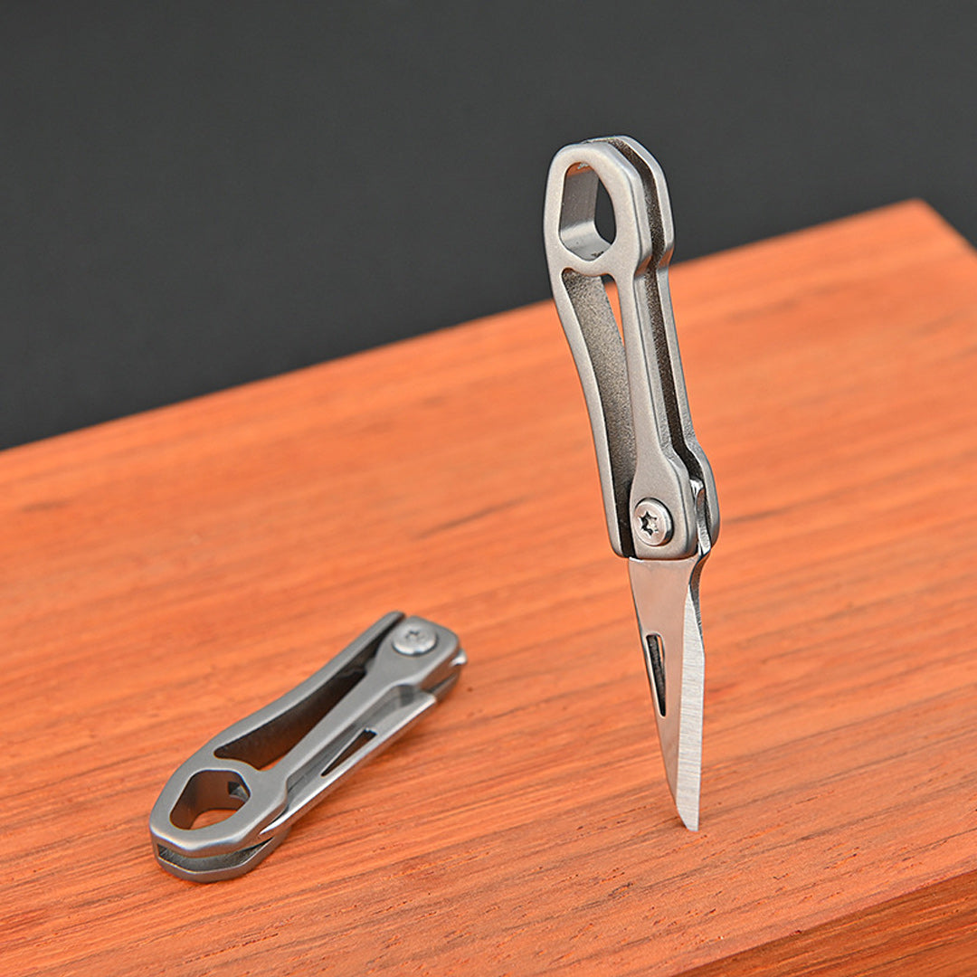 Titanium Keychain Knife 0.28oz